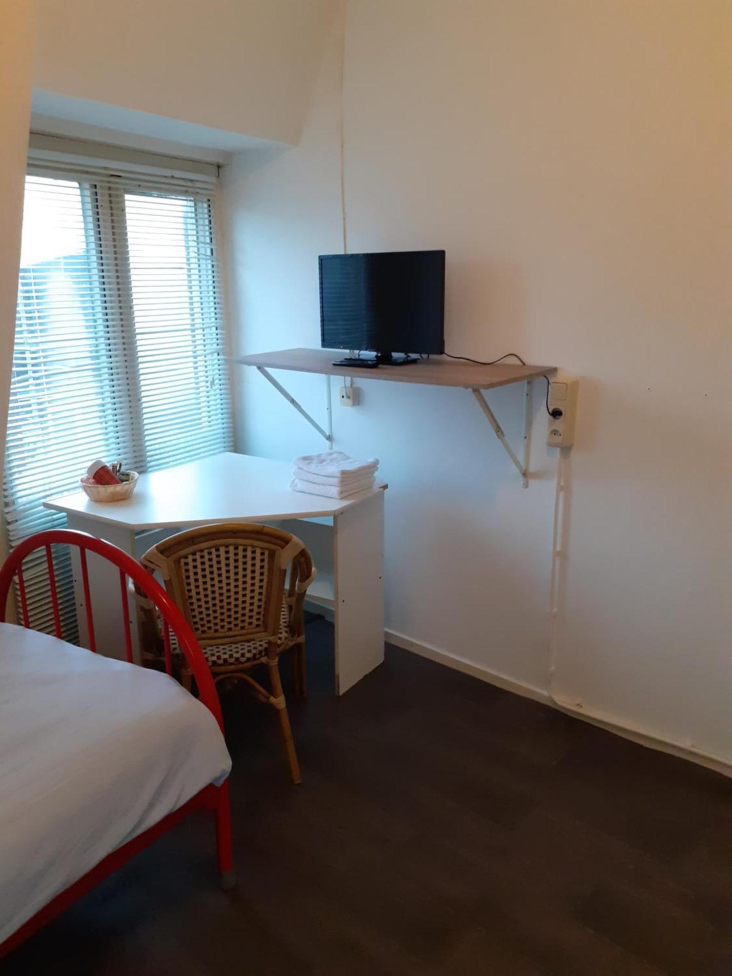 Hostel Pension Tivoli Groningen Quarto foto