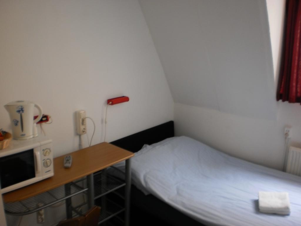 Hostel Pension Tivoli Groningen Quarto foto
